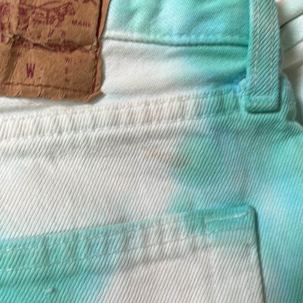 Vintage tie-dyed cutoffs Levi’s 501 - Picture 4 of 6